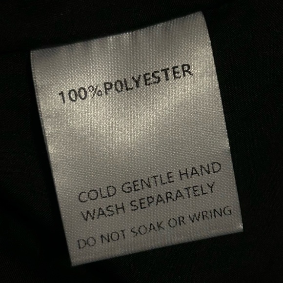 PETAL & PUP NWT Luanne Floral Off the Shoulder Long Sleeve Maxi Dress - Picture 14 of 15